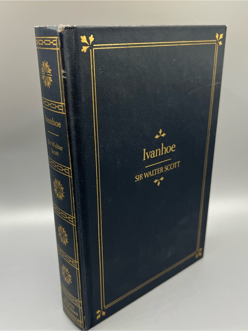 IVANHOE by Sir Walter Scott c. 1954 Nelson Doubleday Vintage Book CLASSIC